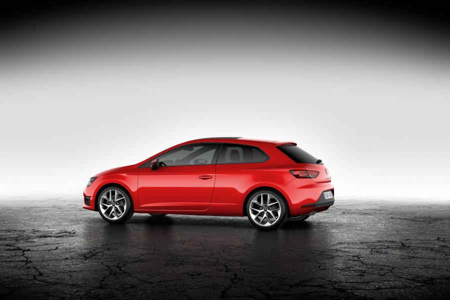 Seat Leon SC FR 2013 года  (фото 6 из 9)